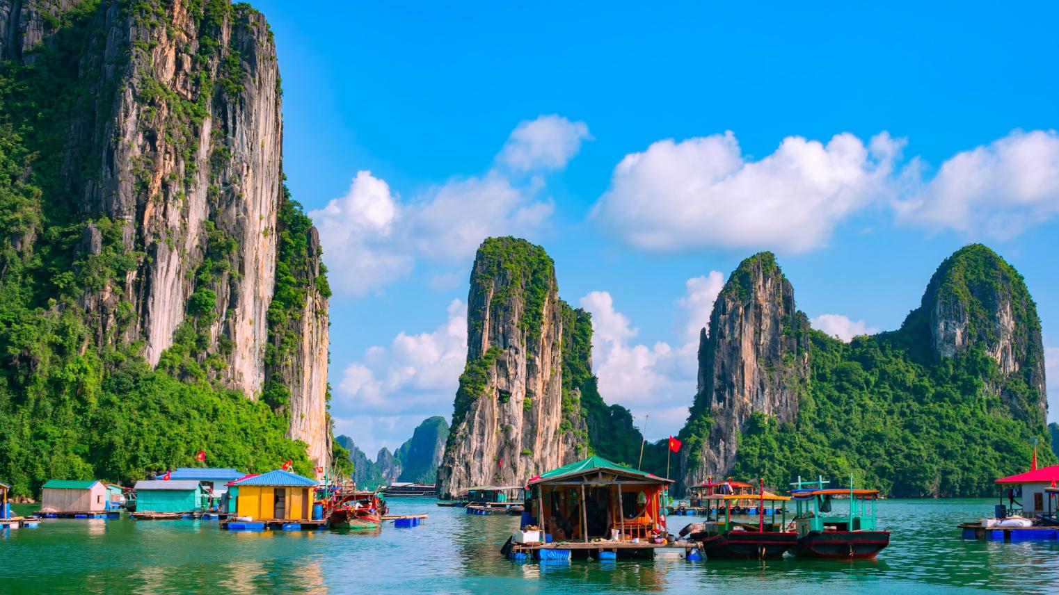 Floating village in Ha Long Bay, Vietnam